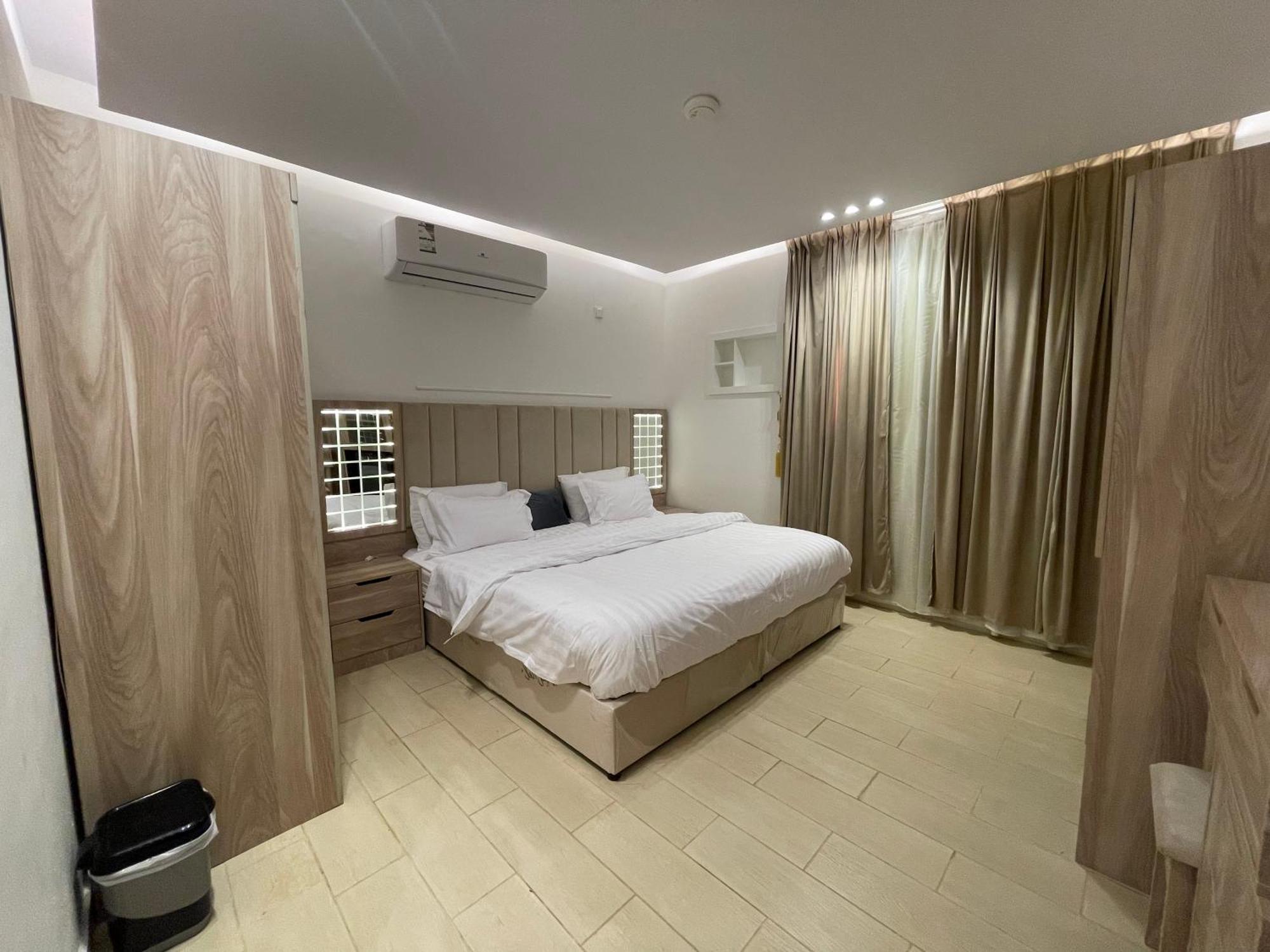 Friday Suites العلا المظهر الخارجي الصورة