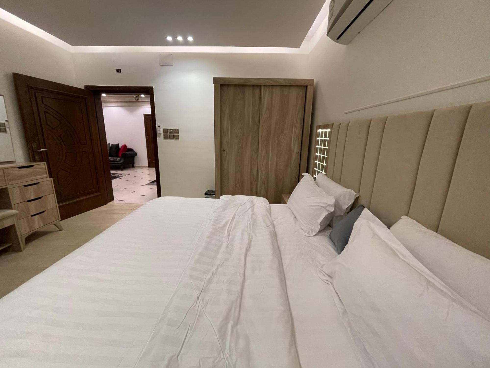 Friday Suites العلا المظهر الخارجي الصورة