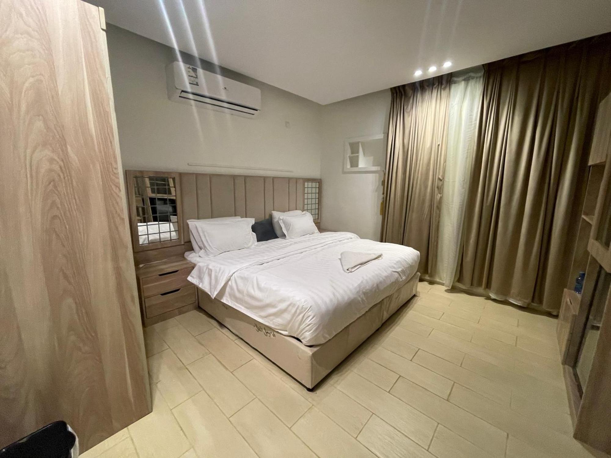 Friday Suites العلا المظهر الخارجي الصورة
